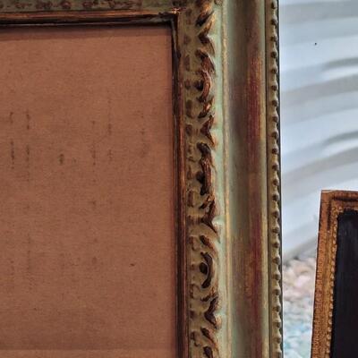 Lot 197: Pair of Vintage Picture Frames 