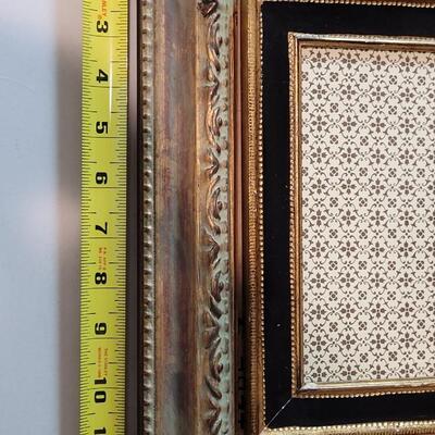 Lot 197: Pair of Vintage Picture Frames 