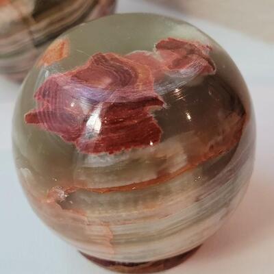 Lot 200: Pair of Small Marble Vessels 