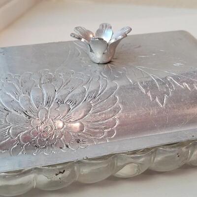 Lot 207: Vintage Glass Tray w/ Aluminum Lid 