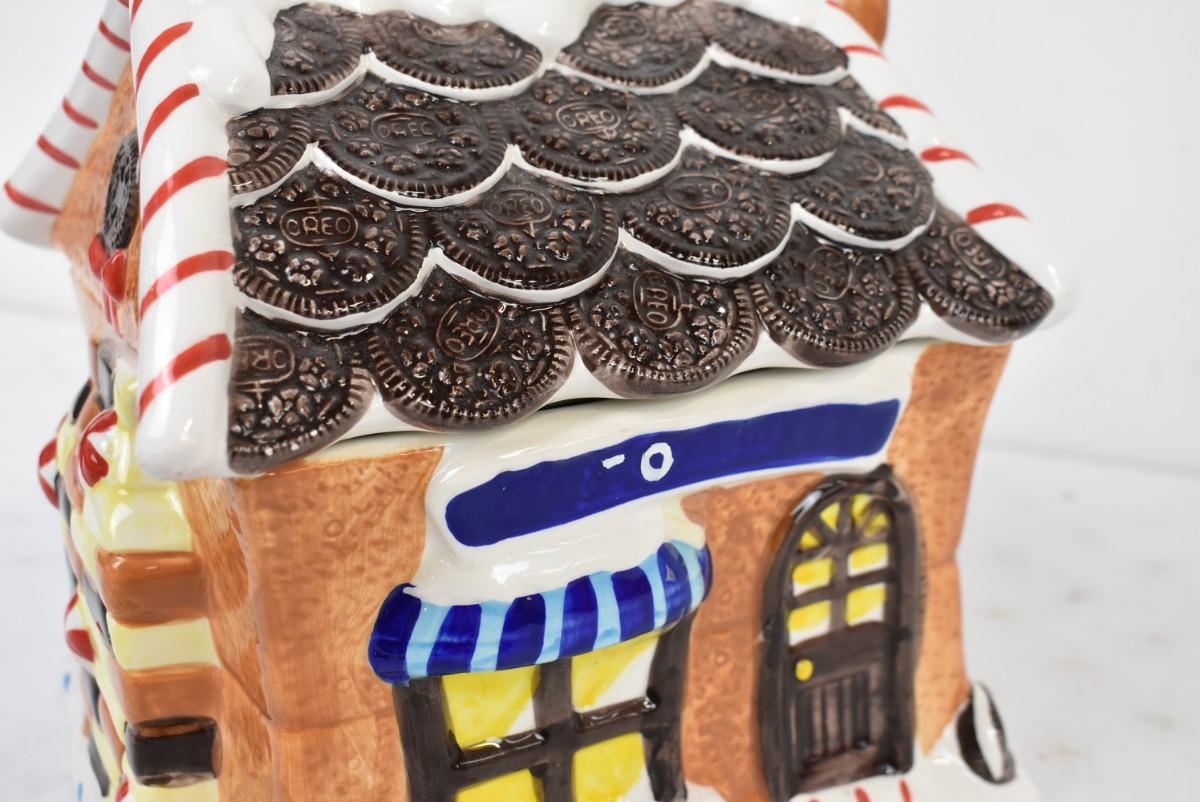 oreo gingerbread house