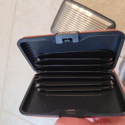 Lot 214: (2) Wallets and Small Pocket knife 