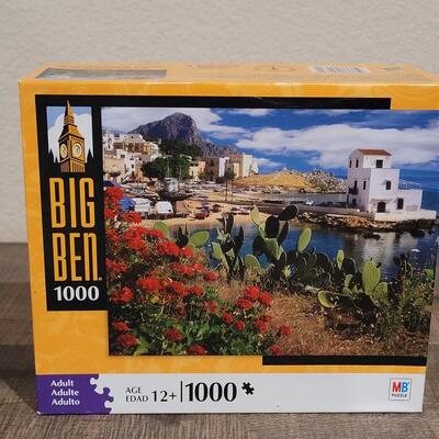 Lot 220: 1000 Pieces Big Ben Puzzle 