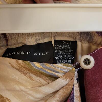 Lot 230: Ladies August Silk Skirt and Jacket 