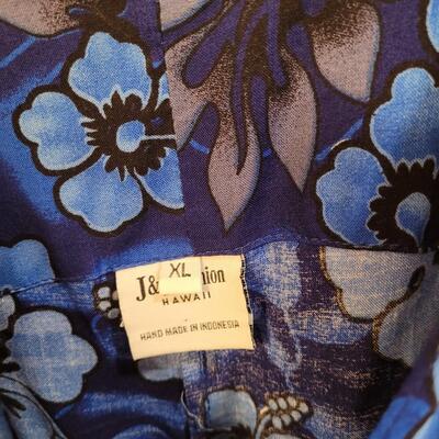 Lot 231: Ladies Hawaiian Tank Top Blouse and 2 Hawaiian Dresses