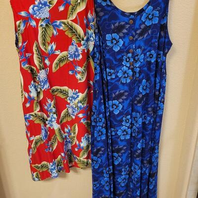 Lot 231: Ladies Hawaiian Tank Top Blouse and 2 Hawaiian Dresses