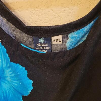 Lot 231: Ladies Hawaiian Tank Top Blouse and 2 Hawaiian Dresses