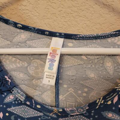 Lot 233: Lula Roe and Coldwater Creek Top