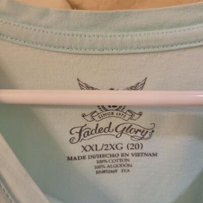 Lot 235: Ladies Short Sleeve Shirts (5)
