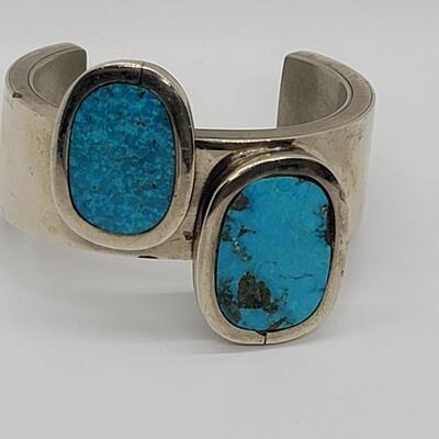 Lot J29:  Vintage Handcrafted Turquoise and Silver cuff bracelet