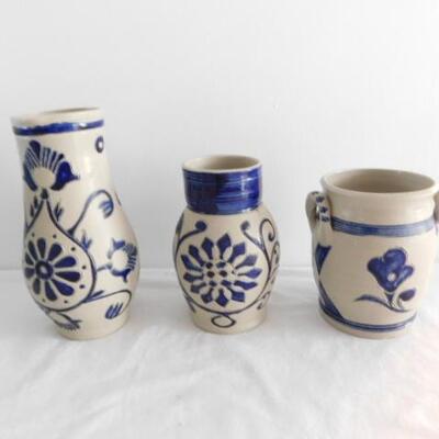 Set of Three Blue and White Williamsburg Pottery Vases