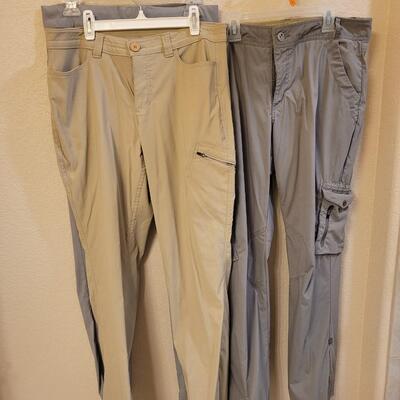 Lot 237: Columbia and REI Ladies Pants