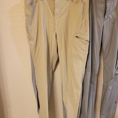 Lot 237: Columbia and REI Ladies Pants