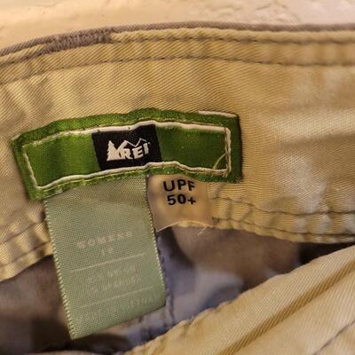 Lot 237: Columbia and REI Ladies Pants