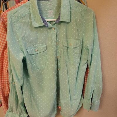 Lot 240: Ladies Long Sleeve Shirts (5)