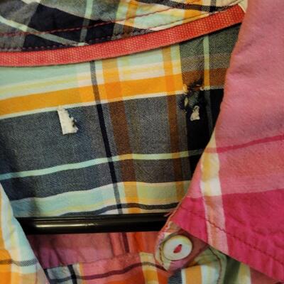 Lot 240: Ladies Long Sleeve Shirts (5)