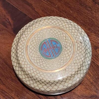 Lot 242: Cloisonne Round Box