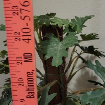 Lot 249: Silk Small Tree