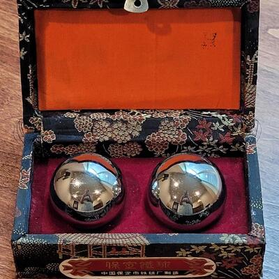 Lot 256: Chinese Exercising Stress Boading Balls