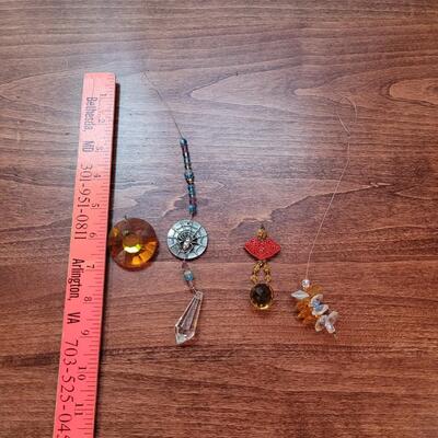 Lot 259: Light Catching Crystals
