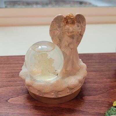 Lot 268: Willow Tree Angel, Yankee Candle Waterglobe Angel and Mini Tea Set