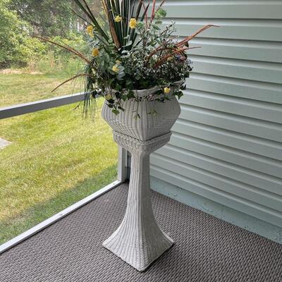 430-Wicker Plant Basket & Pedestal Stand w/Artificial Flower Arrangement 
