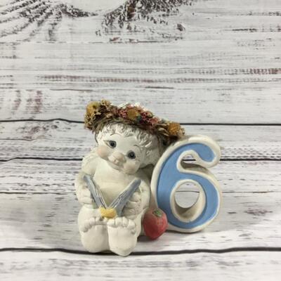 Dreamsicles set of 2 Angels collectibles