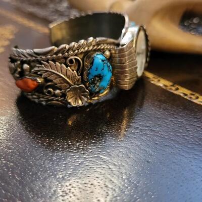 Lot 287: Vintage Sterling Silver SIGNED Native American Watch Cuff Bracelet UNISEX