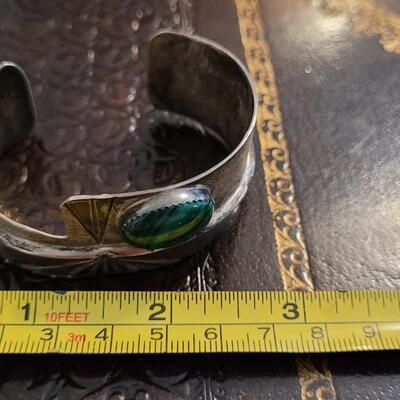 Lot 289: Vintage Sterling Silver SIGNED Cuff Bracelet w/ Stone Accent