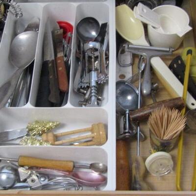 Collection of Misc. Kitchen Utensils 