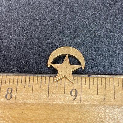Antique 14k Yellow Gold LAHS 07 School Pin