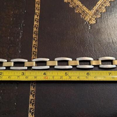 Lot 297: Vintage TAXCO Sterling Silver Bracelet 