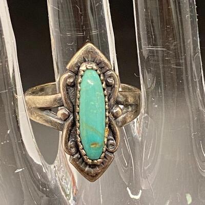 Vintage Sterling Silver Turquoise Cabochon Southwestern Ring Signed