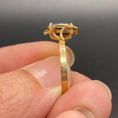 10k Yellow Gold Blue Opal Ring