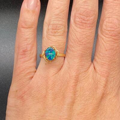 10k Yellow Gold Blue Opal Ring