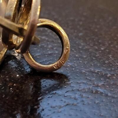 Lot 302: Vintage Sterling Silver Crystal Ball Pendant