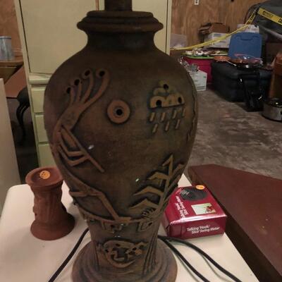 Vintage ceramic bottom lamp
