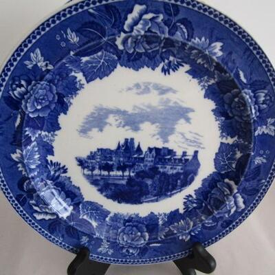 4 Collectible Blue and White Plates by Wedgwood