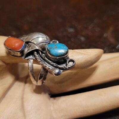 Lot 314: Vintage Handmade Native American Sterling Silver Ring w/ Coral and Turquiose Stones 