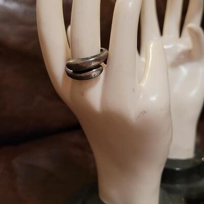 Lot 315: Vintage Mexico Sterling? Artist Designer Ring