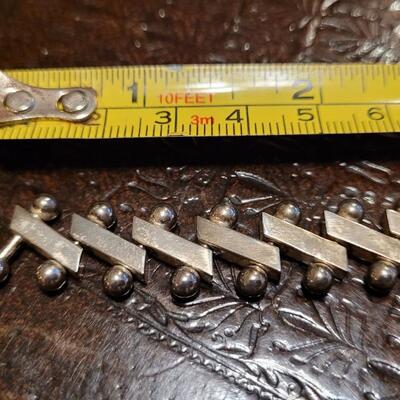 Lot 318: Vintage STERLING Silver Bracelet 