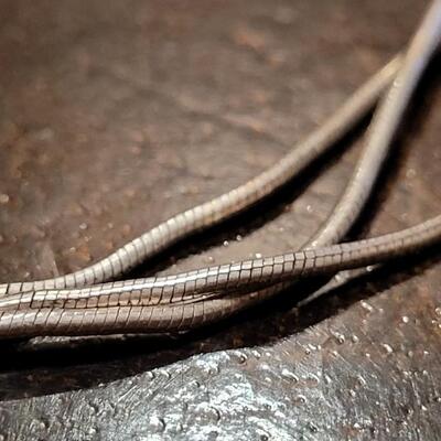 Lot 320: Vintage ITALY Sterling Silver Necklace 