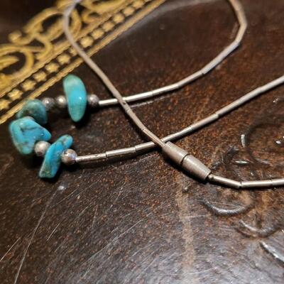 Lot 325: Vintage Sterling Silver Necklace w/ Turquiose Stones 