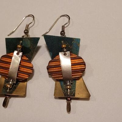 Lot 339: (3) Artist Made Earrings 