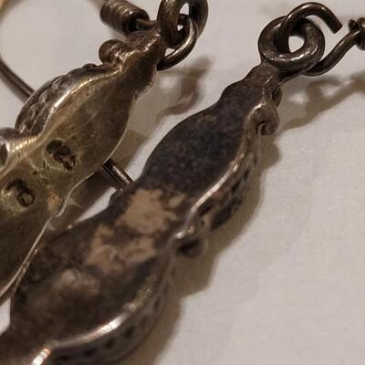 Lot 344: Sterling Silver Amethyst & Aquamarine Earrings 