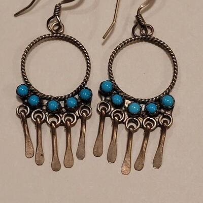 Lot 352: Unmarked Sterling Turquois Earrings 