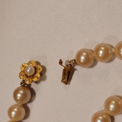 Lot 362: 60" Faux Pearl Necklace 