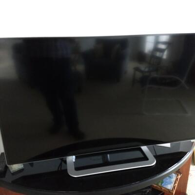 Vizio 50" Flat Screen TV with Remote