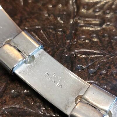 Lot 371: TAXCO Sterling Silver Bracelet 8"