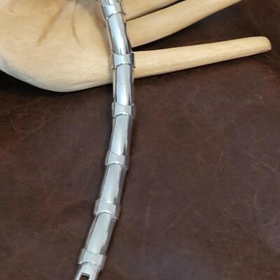 Lot 371: TAXCO Sterling Silver Bracelet 8"